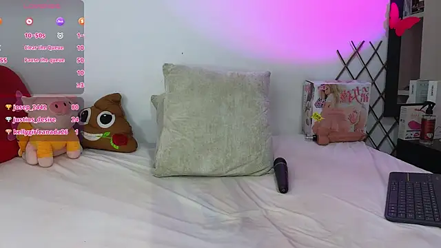 Snapshot of milky__boy_ chatting on March 2025 07:25:02 AM milky boy online show from March 2025 07:25:02 AM