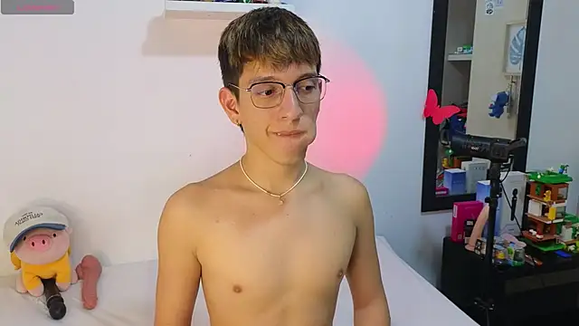 Snapshot of milky__boy_ chatting on June 2026 12:38:01 AM milky boy online show from June 2026 12:38:01 AM