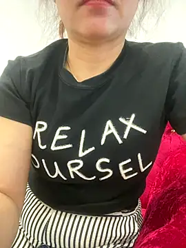 Snapshot of Cesywet chatting on October 2025 06:11:02 AM Cesywet online show from October 2025 06:11:02 AM