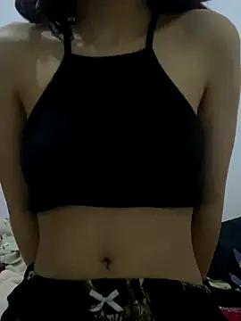 Snapshot of Farawla1237 chatting on December 2025 01:06:01 PM Farawla1237 online show from December 2025 01:06:01 PM