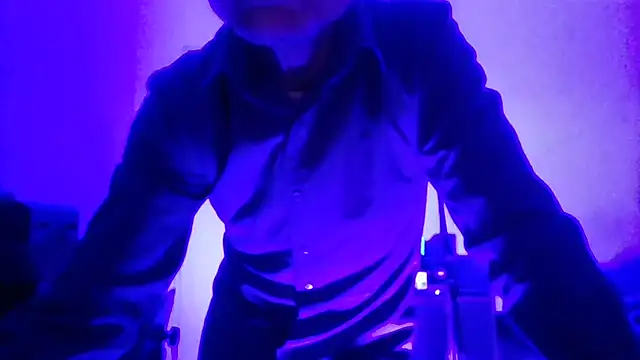 brunoguunot online show from February 2026 01:45:01 PM