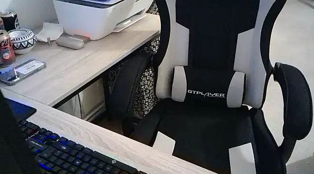 zebymasry online show from December 2024 10:52:02 PM