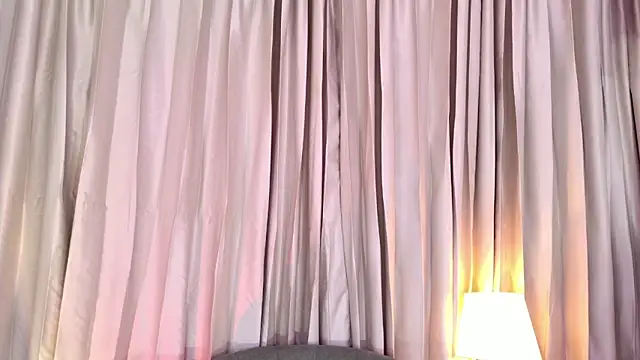 Snapshot of candyy_bella chatting on March 2026 01:15:02 PM candyy bella online show from March 2026 01:15:02 PM