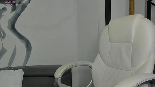 TinaJonnes  online show from March 2025 08:52:01 AM