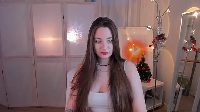 MoonLissa online show from December 2024 12:35:01 PM