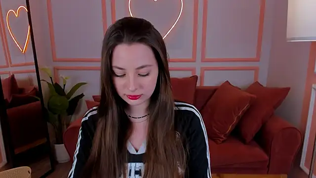 MoonLissa online show from January 2025 05:56:01 PM