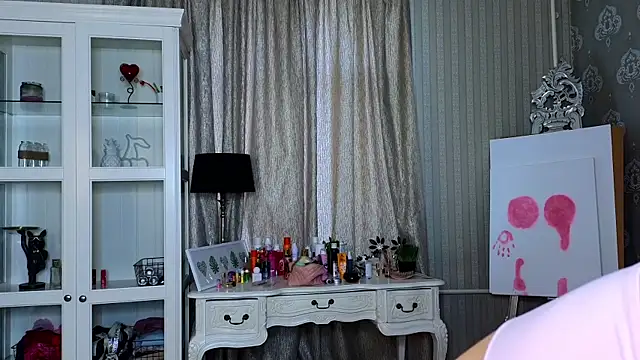 AnneFoxy online show from November 2025 07:30:01 AM