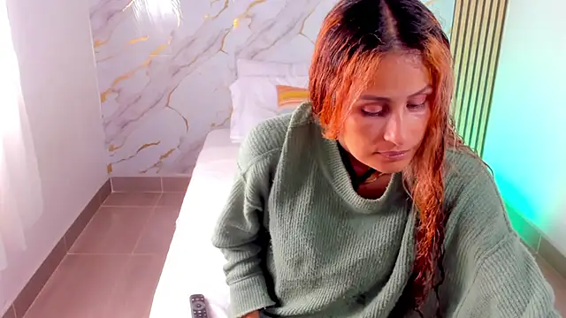 Snapshot of coralcarter1 chatting on October 2025 03:57:02 PM coralcarter1 online show from October 2025 03:57:02 PM