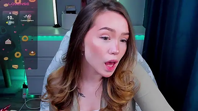 Evia r0se online show from February 2026 08:02:02 AM