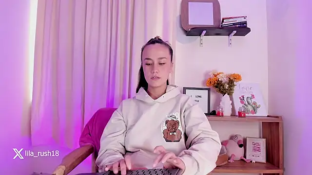 Snapshot of lila_rush chatting on September 2025 06:29:01 PM lila rush online show from September 2025 06:29:01 PM