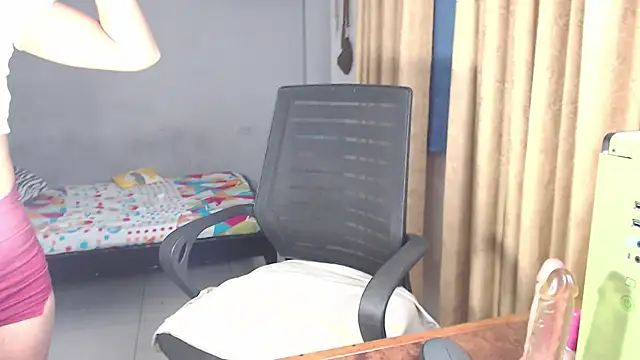 SusanLeroy online show from November 2025 09:31:01 AM