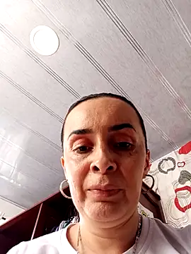 Samantha Sullivan  online show from October 2025 03:24:01 PM