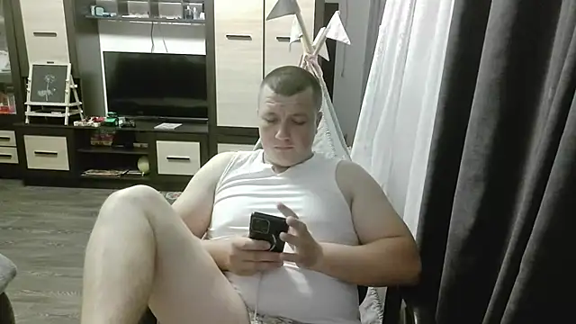 Snapshot of gamblingbum chatting on June 2026 10:24:01 PM gamblingbum online show from June 2026 10:24:01 PM