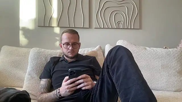 thehornyguy97 online show from December 2025 11:39:02 AM