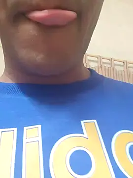 Snapshot of Wild-Honey chatting on December 2024 12:48:02 AM Wild-Honey online show from December 2024 12:48:02 AM