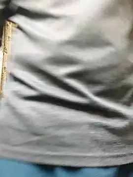 Snapshot of Wild-Honey chatting on February 2025 03:04:02 PM Wild-Honey online show from February 2025 03:04:02 PM