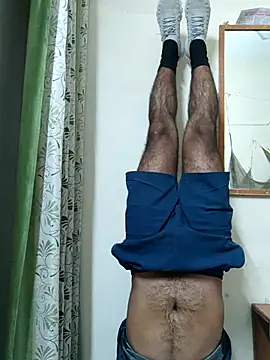 Snapshot of Wild-Honey chatting on March 2025 03:53:02 AM Wild-Honey online show from March 2025 03:53:02 AM