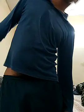 Snapshot of Wild-Honey chatting on November 2025 03:28:01 AM Wild-Honey online show from November 2025 03:28:01 AM