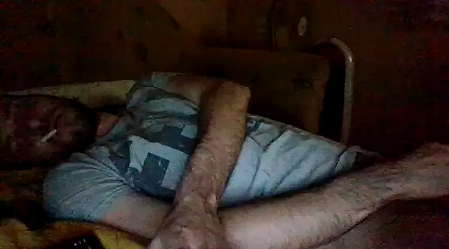 Vicktore007 online show from December 2024 04:43:02 AM