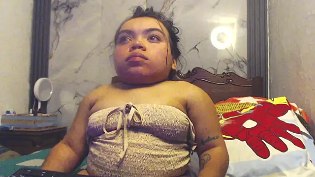 Snapshot of Michelle_Brooks chatting on January 2025 04:15:02 AM Michelle Brooks online show from January 2025 04:15:02 AM