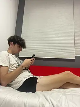 Snapshot of Adriiann__21 chatting on December 2024 10:13:01 PM Adriiann 21 online show from December 2024 10:13:01 PM