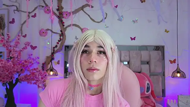 DaripQueen online show from April 2026 02:28:02 PM