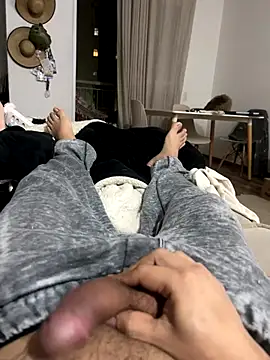 Snapshot of bomvivant2 chatting on November 2025 01:59:02 AM bomvivant2 online show from November 2025 01:59:02 AM