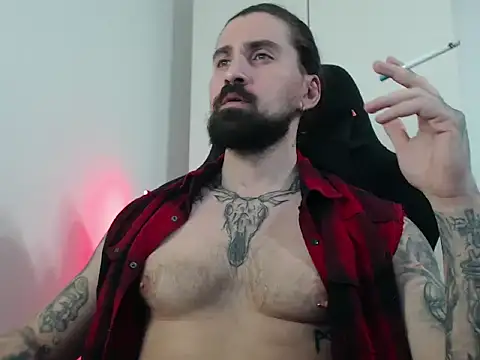 MateoHunk online show from November 2025 04:52:01 PM