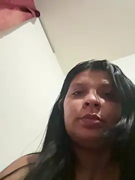 Snapshot of Morenadelicinha chatting on October 2025 01:39:03 AM Morenadelicinha online show from October 2025 01:39:03 AM