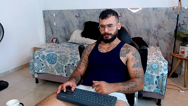 hanz col online show from November 2025 02:43:02 AM