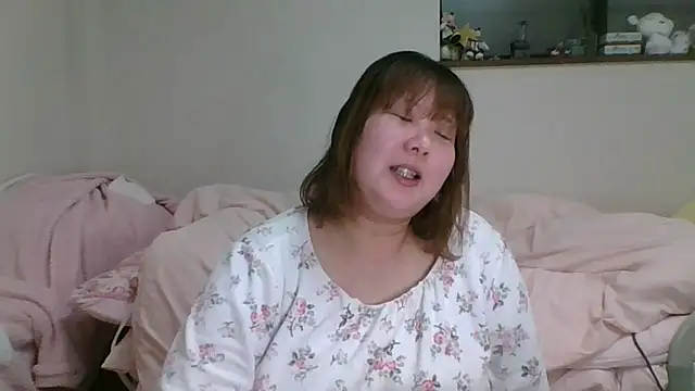 SAKU-RA-chan online show from February 2025 03:18:02 PM