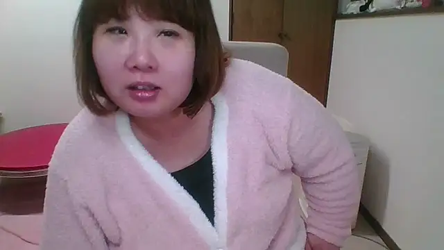 SAKU-RA-chan online show from February 2026 01:32:02 PM
