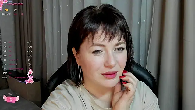 Victoria Di online show from September 2025 03:06:02 PM