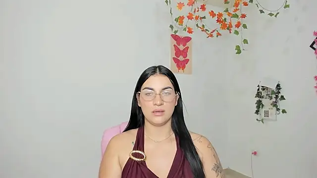 Emic  online show from March 2026 02:45:02 PM