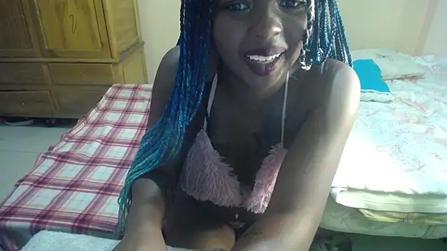  Zooee online show from February 2025 04:48:02 PM