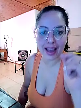 babyluna939 online show from January 2026 02:11:01 PM