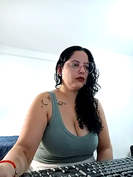 Snapshot of babyluna939 chatting on May 2026 04:34:01 PM babyluna939 online show from May 2026 04:34:01 PM