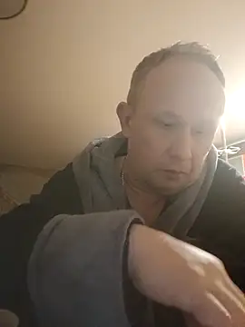 X46x online show from October 2025 04:01:02 AM