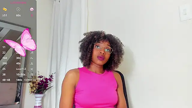 sara williams01 online show from March 2025 11:09:01 PM