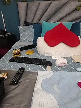 Grey Lorenz11 online show from March 2026 09:37:01 AM