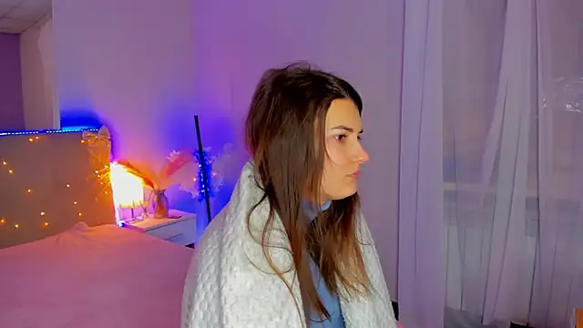 Laura Leee online show from February 2026 06:07:01 AM