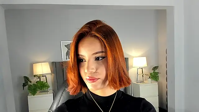 Madie  collins online show from January 2026 11:47:01 AM