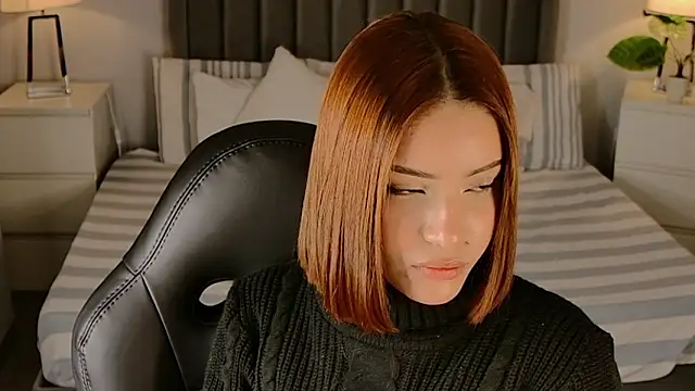 Snapshot of Madie__collins chatting on February 2026 12:10:02 PM Madie collins online show from February 2026 12:10:02 PM