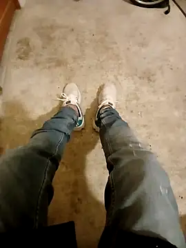 Snapshot of casper0303 chatting on February 2026 02:33:01 PM casper0303 online show from February 2026 02:33:01 PM