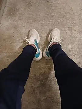 Snapshot of casper0303 chatting on April 2026 12:43:01 PM casper0303 online show from April 2026 12:43:01 PM