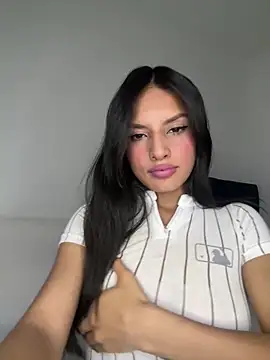 Snapshot of Dulceeany chatting on January 2025 01:21:02 AM Dulceeany online show from January 2025 01:21:02 AM