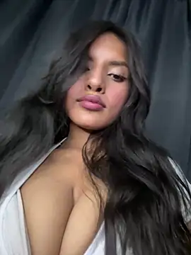 Snapshot of Dulceeany chatting on February 2025 03:52:02 AM Dulceeany online show from February 2025 03:52:02 AM