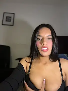 Snapshot of Dulceeany chatting on July 2026 01:43:02 PM Dulceeany online show from July 2026 01:43:02 PM