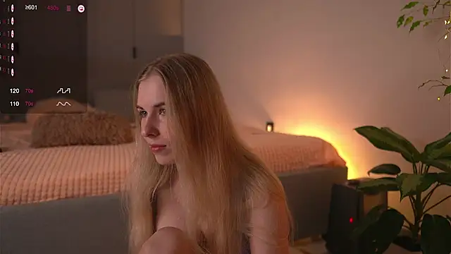 Snapshot of lorrie_love_story chatting on January 2025 05:42:02 PM lorrie love story online show from January 2025 05:42:02 PM