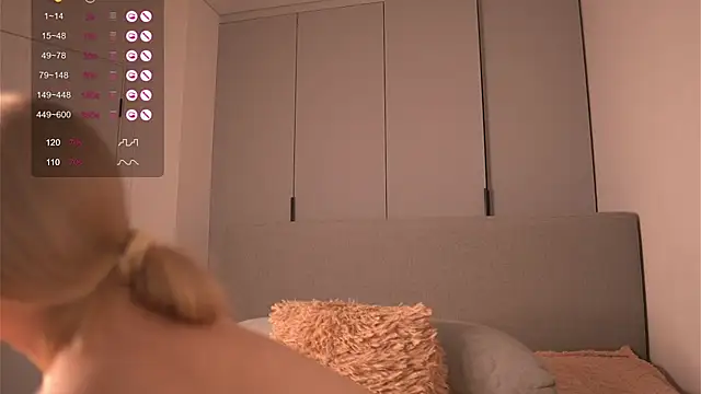 Snapshot of lorrie_love_story chatting on March 2025 07:17:01 PM lorrie love story online show from March 2025 07:17:01 PM